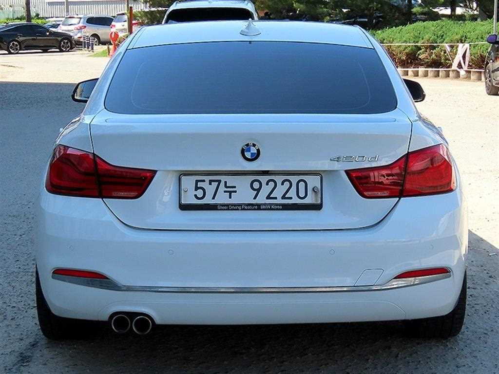 BMW 4 Series - Vista 4