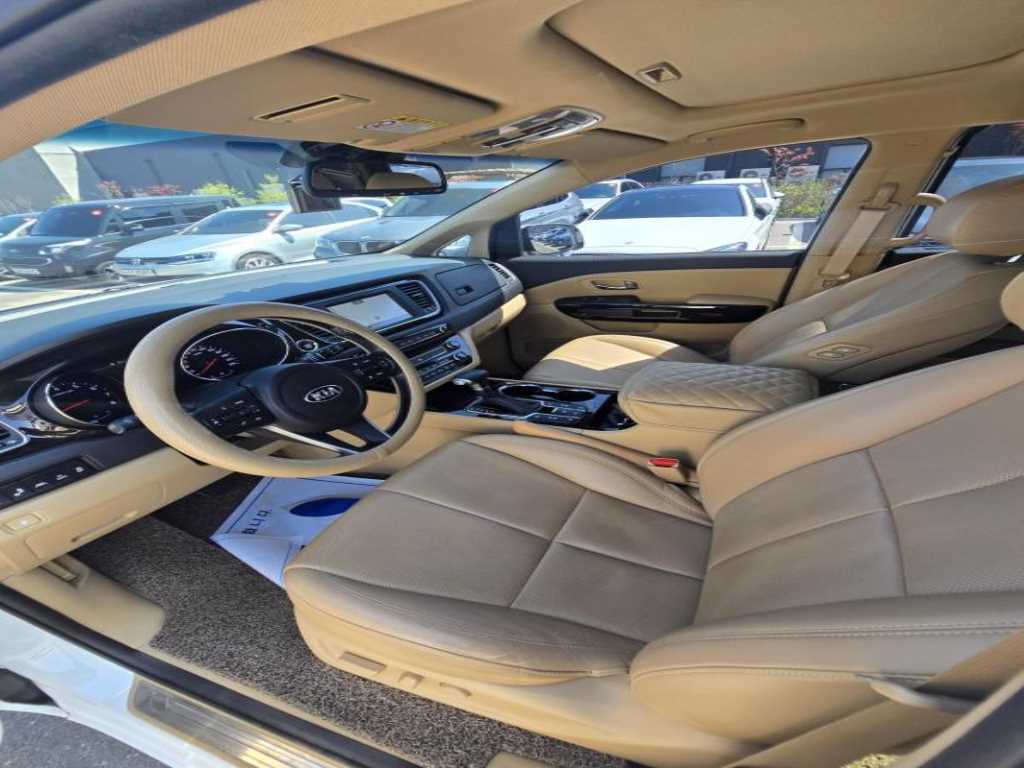 KIA Carnival 2019 - Importación desde Corea - HF Imports Iquique - Foto 18