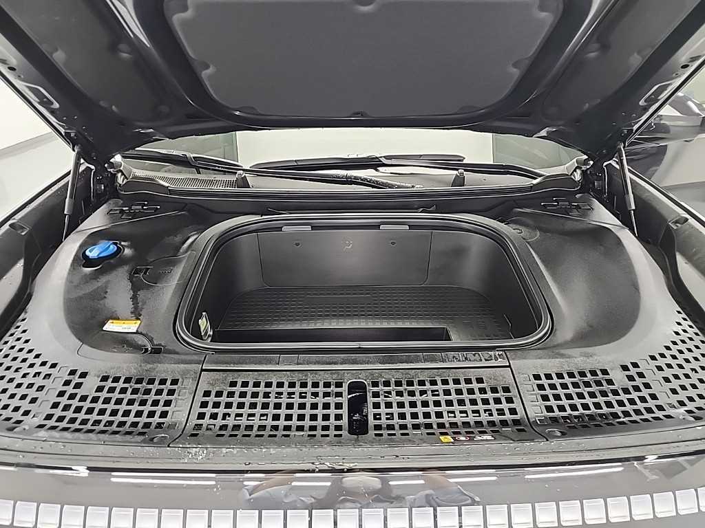 HYUNDAI IONIQ 9 - Vista 5
