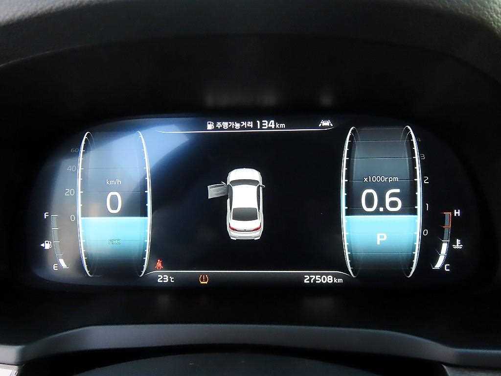 KIA K7 - Vista 9
