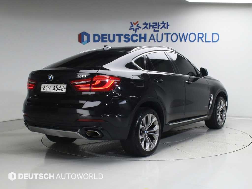 BMW X6 - Vista 2
