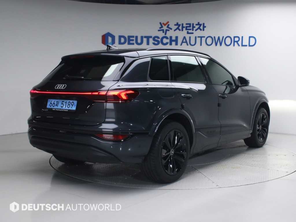 Audi Q6 e-tron - Vista 2