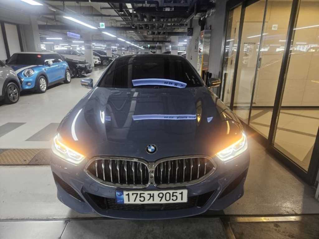 BMW 8 Series 2021 Gris - Importación desde Corea - HF Imports Iquique - Foto 1