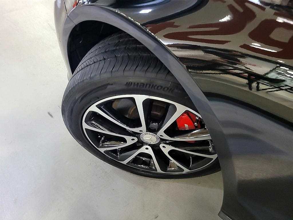 Mercedes Benz E class 2017 Negro - Importación desde Corea - HF Imports Iquique - Foto 20