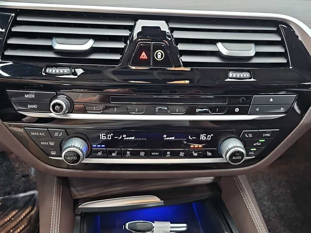 BMW 5 Series - Vista 10