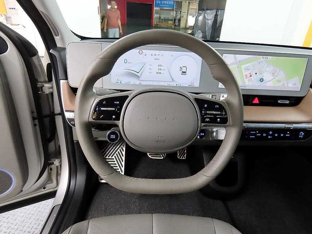 HYUNDAI Ioniq 5 - Vista 9