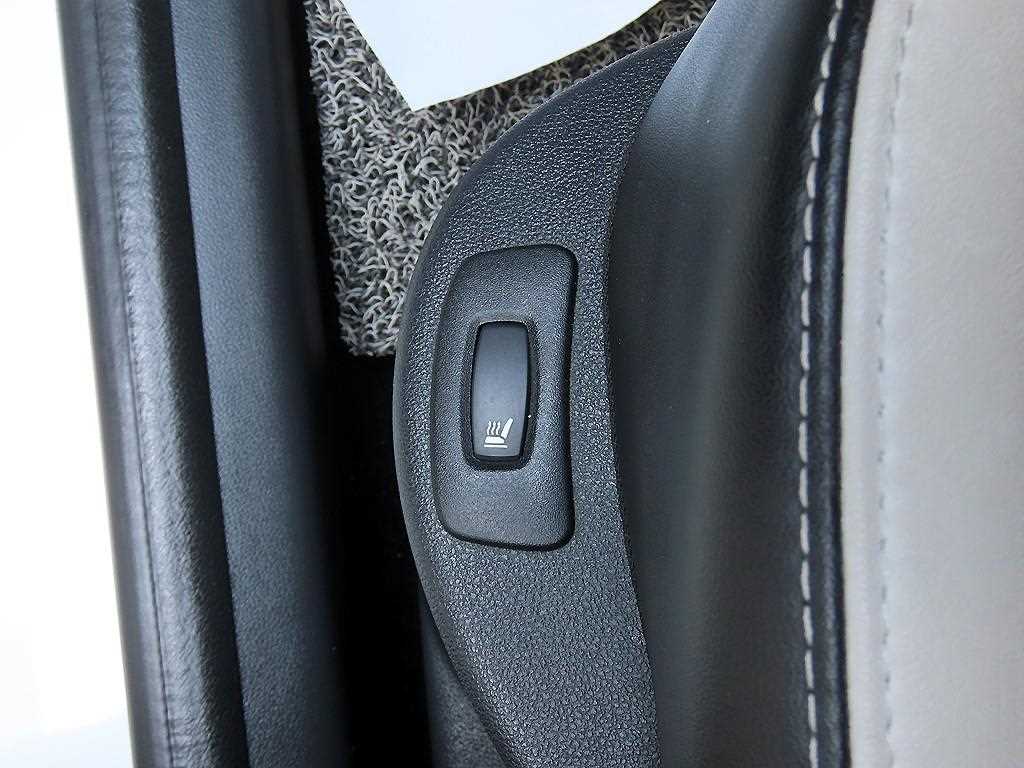 SAMSUNG Clio 2019 Blanco - Importación desde Corea - HF Imports Iquique - Foto 13