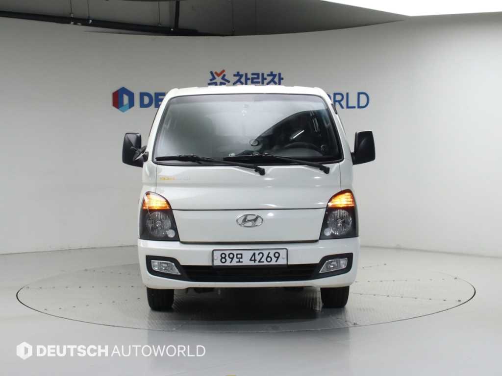Small Truck Cargo (small) - Vista 3