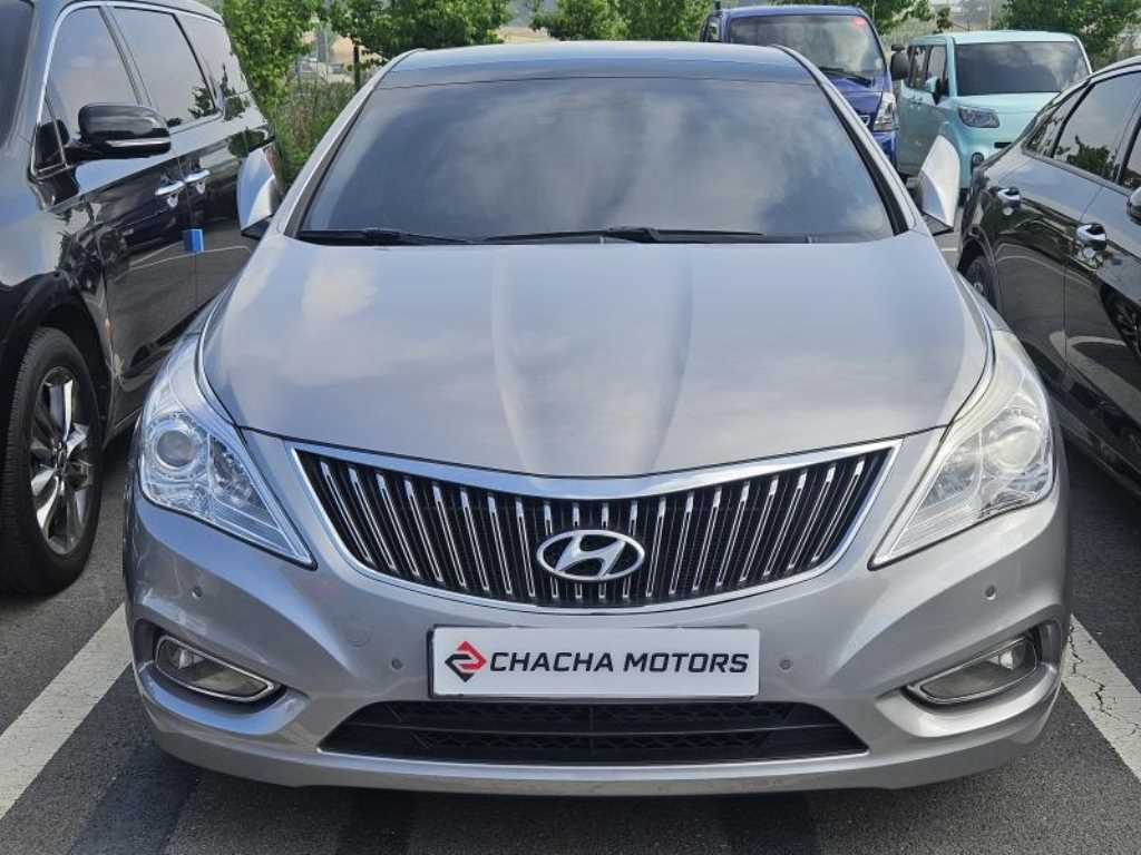 HYUNDAI Grandeur 2012 - Importación desde Corea - HF Imports Iquique - Foto 1