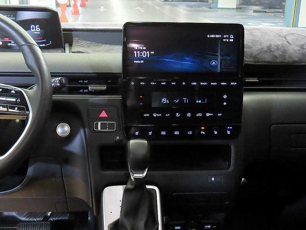 HYUNDAI Staria - Vista 11