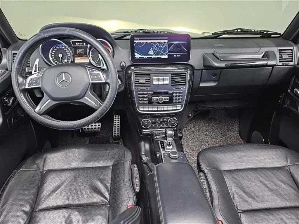 Mercedes Benz G Class (G Wagen) - Vista 7