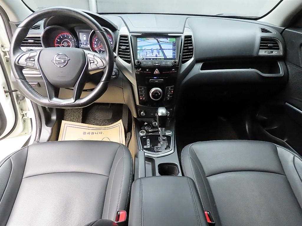 Ssangyong Tivoli - Vista 7