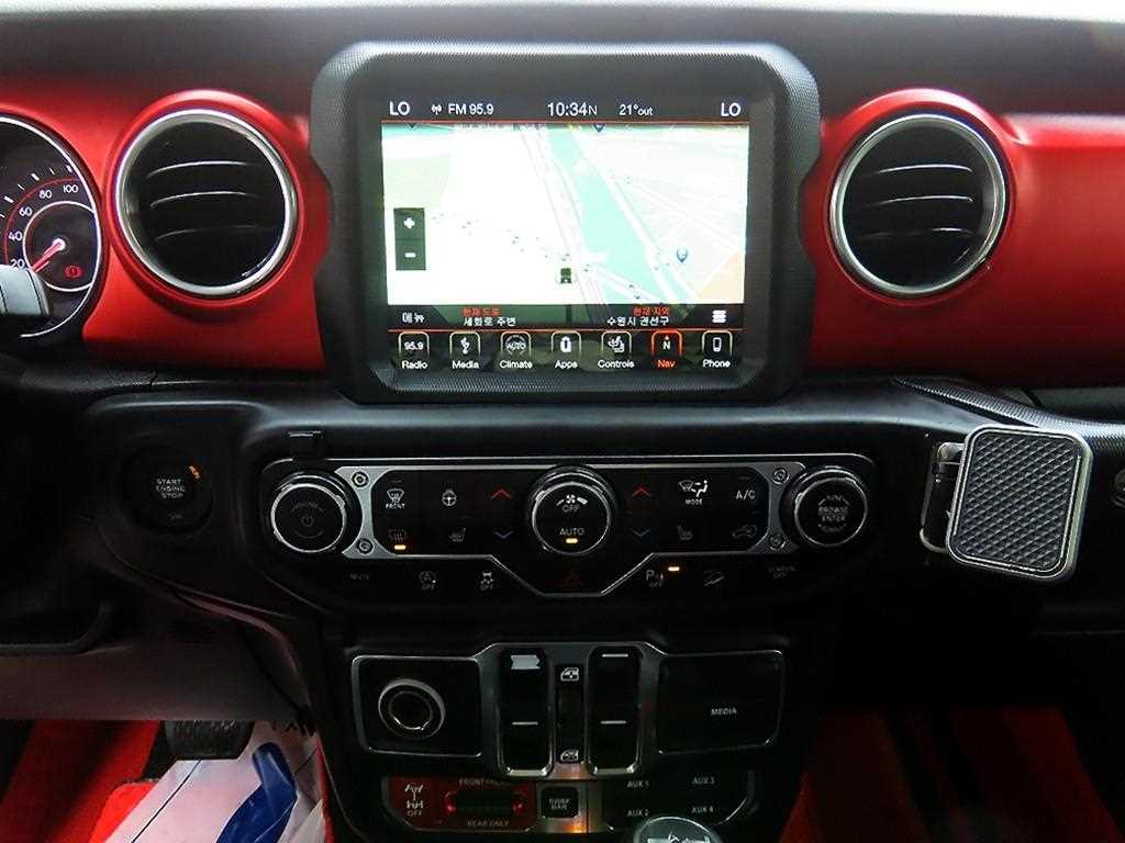 Jeep Wrangler 2019 Rojo - Importación desde Corea - HF Imports Iquique - Foto 13