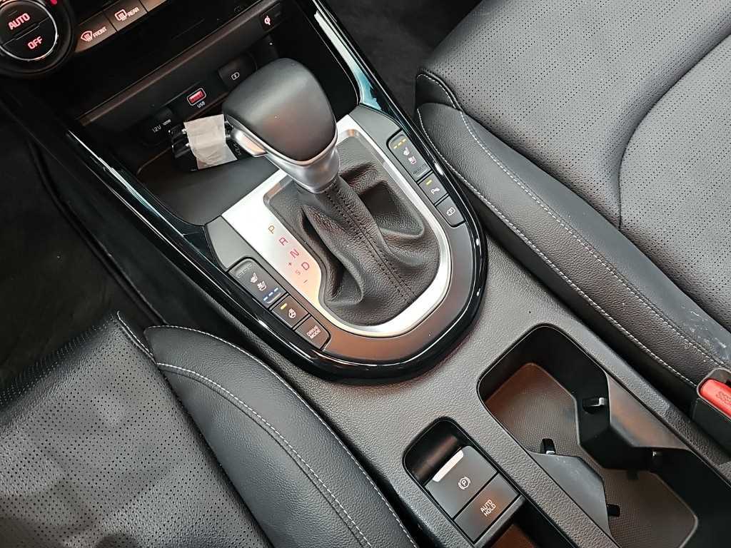 KIA K3 - Vista 8