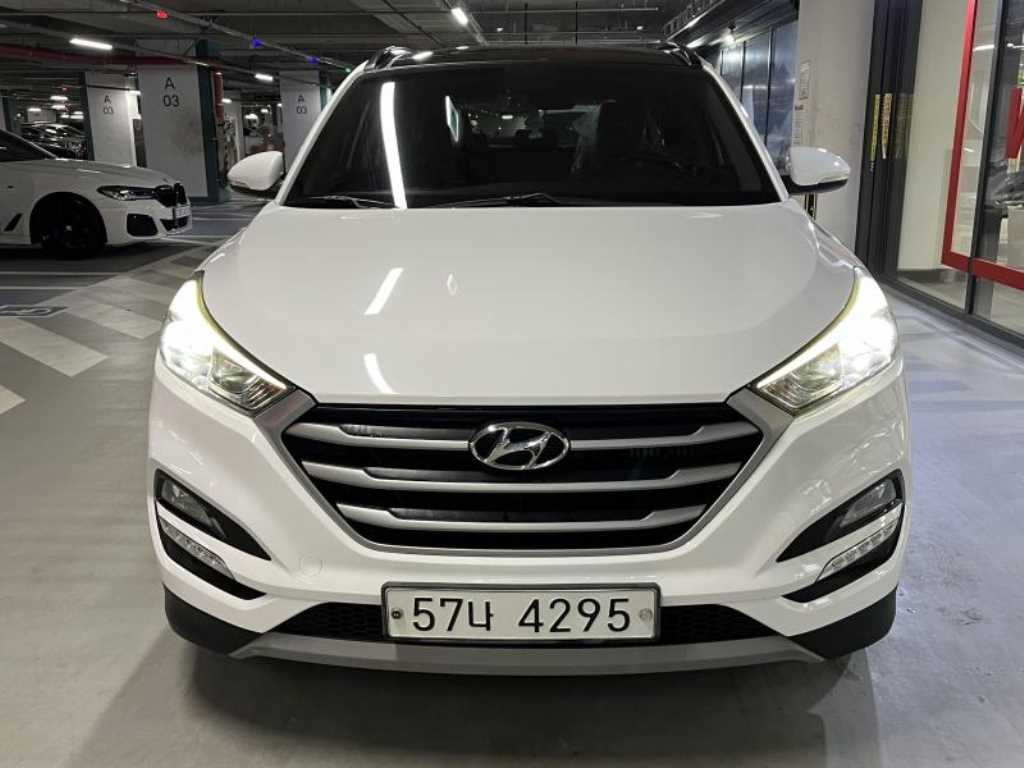 HYUNDAI Tucson - Vista 2