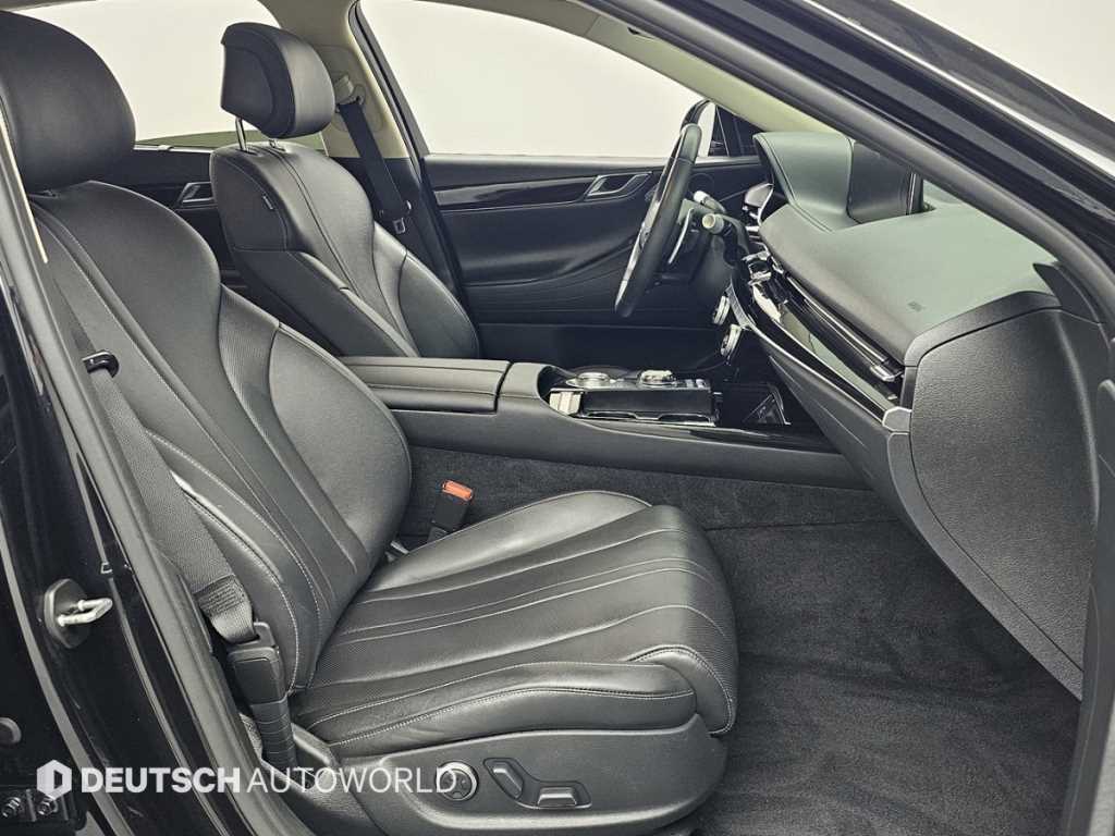 Genesis G80 - Vista 10