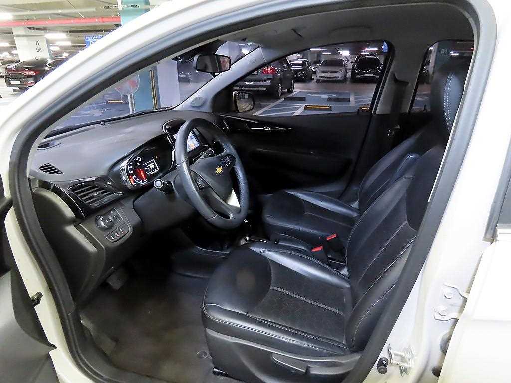 Chevrolet Spark - Vista 6