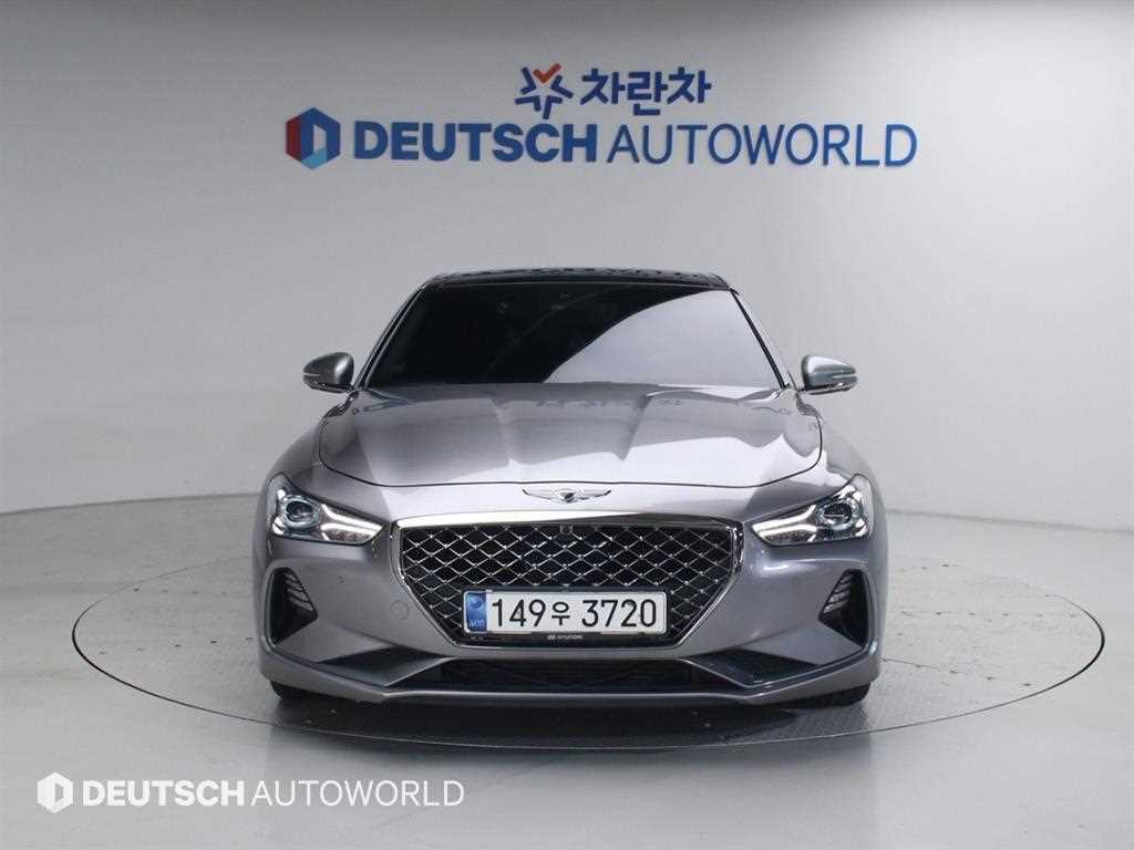 Genesis G70 - Vista 4