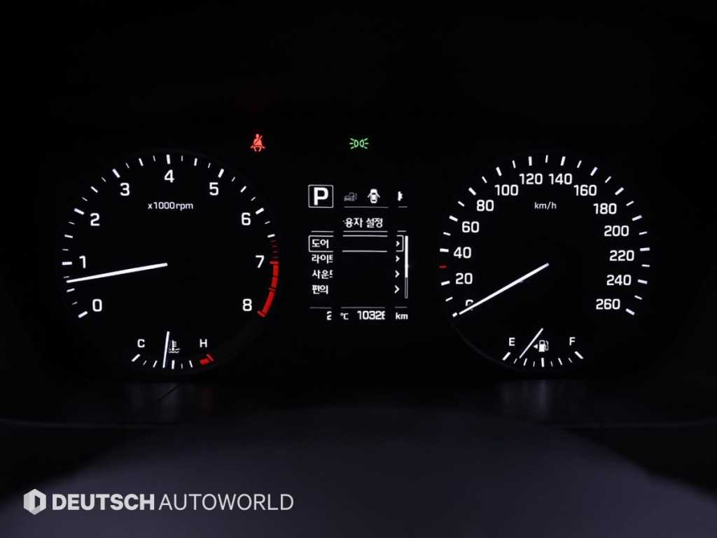 HYUNDAI Sonata - Vista 8
