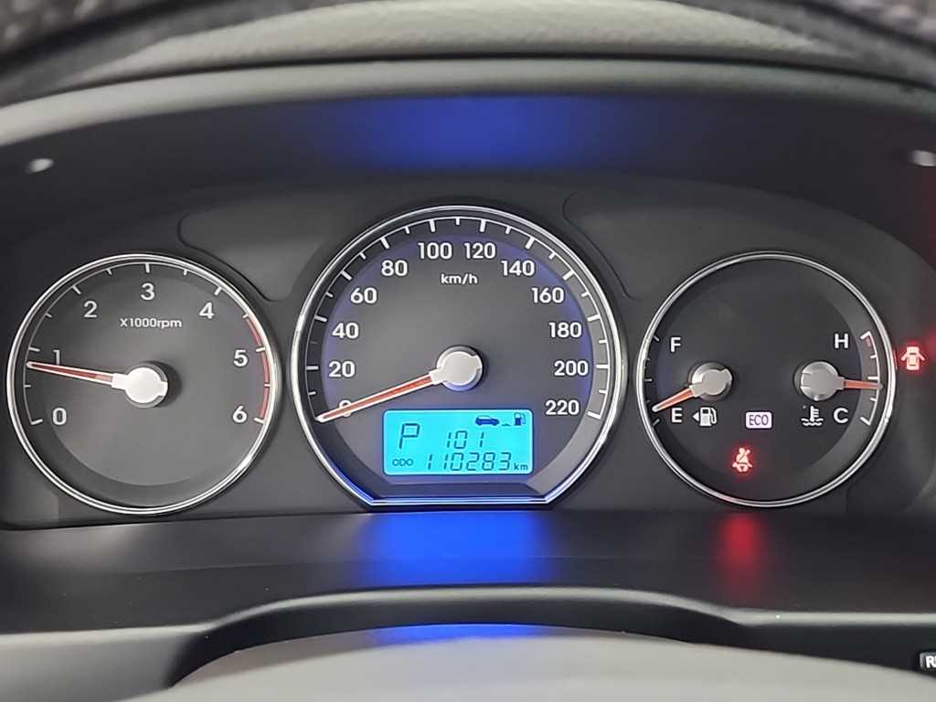 HYUNDAI Santa Fe - Vista 6