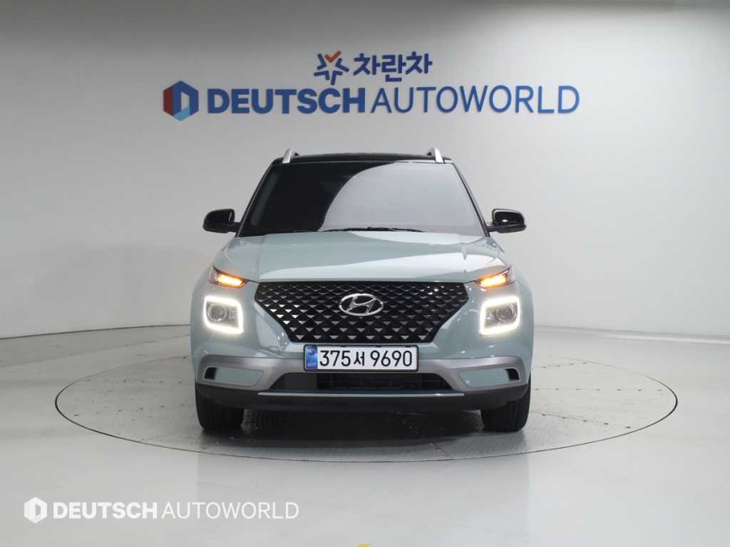 HYUNDAI Venue - Vista 3