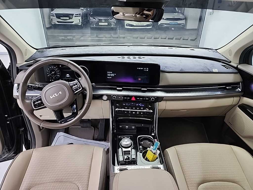 KIA Carnival - Vista 7