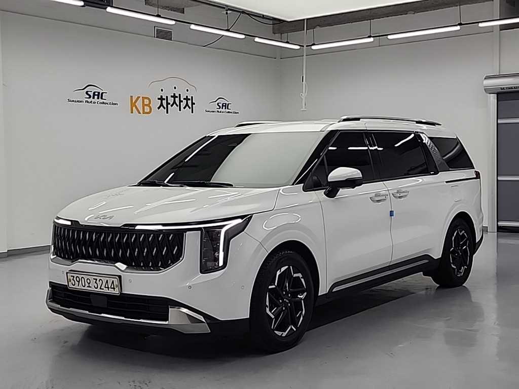KIA Carnival 2024 Blanco - Importación desde Corea - HF Imports Iquique - Foto 1