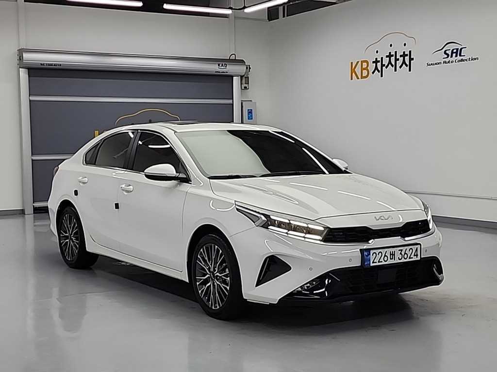 KIA K3 - Vista 4