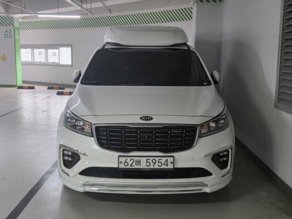 KIA Carnival 2019 Blanco - Importación desde Corea - HF Imports Iquique - Foto 1
