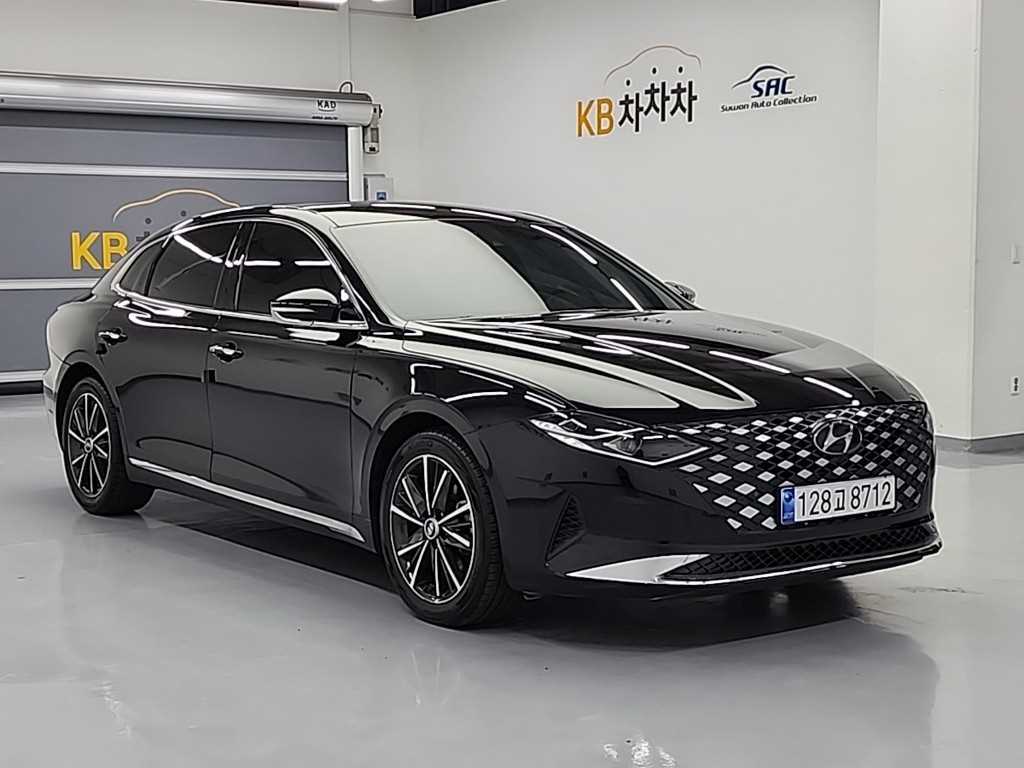 HYUNDAI Grandeur - Vista 4