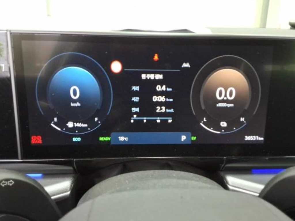 HYUNDAI Grandeur - Vista 5