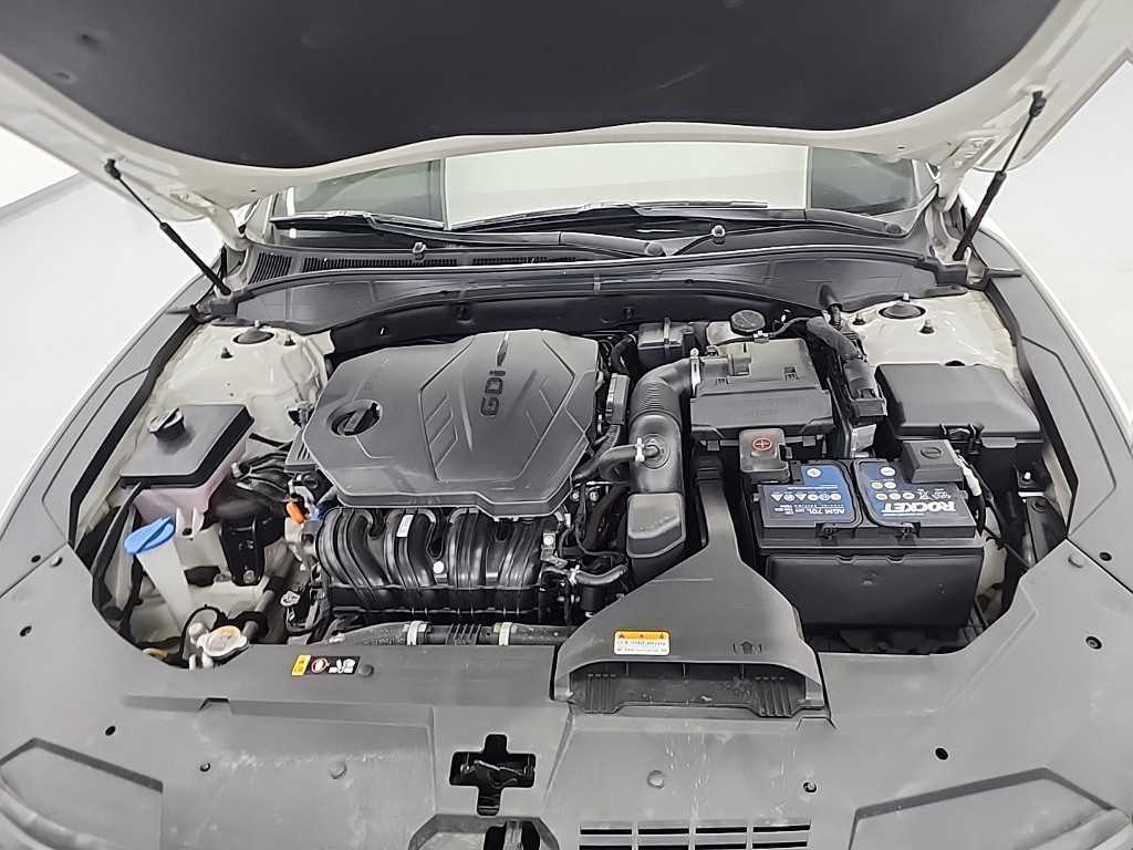 HYUNDAI Grandeur - Vista 5