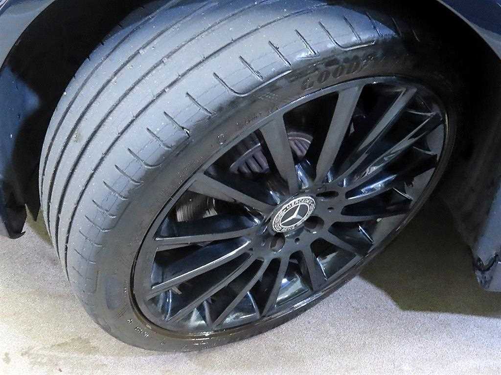Mercedes Benz C Class 2019 Azul - Importación desde Corea - HF Imports Iquique - Foto 18