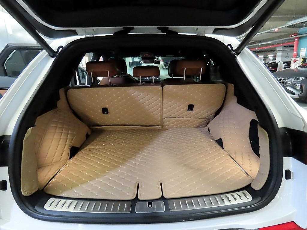 Genesis GV70 2023 Blanco - Importación desde Corea - HF Imports Iquique - Foto 17