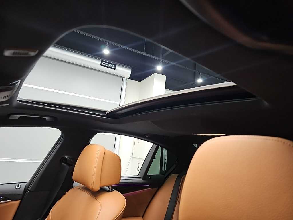 BMW 5 Series 2022 Negro - Importación desde Corea - HF Imports Iquique - Foto 15