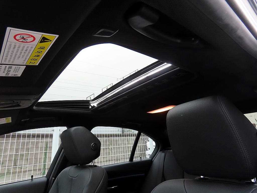BMW 3 series 2017 Blanco - Importación desde Corea - HF Imports Iquique - Foto 18