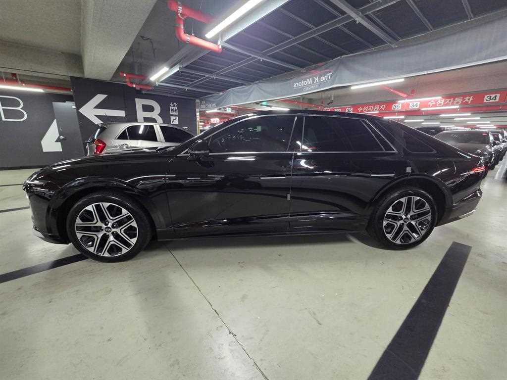 HYUNDAI Grandeur - Vista 3