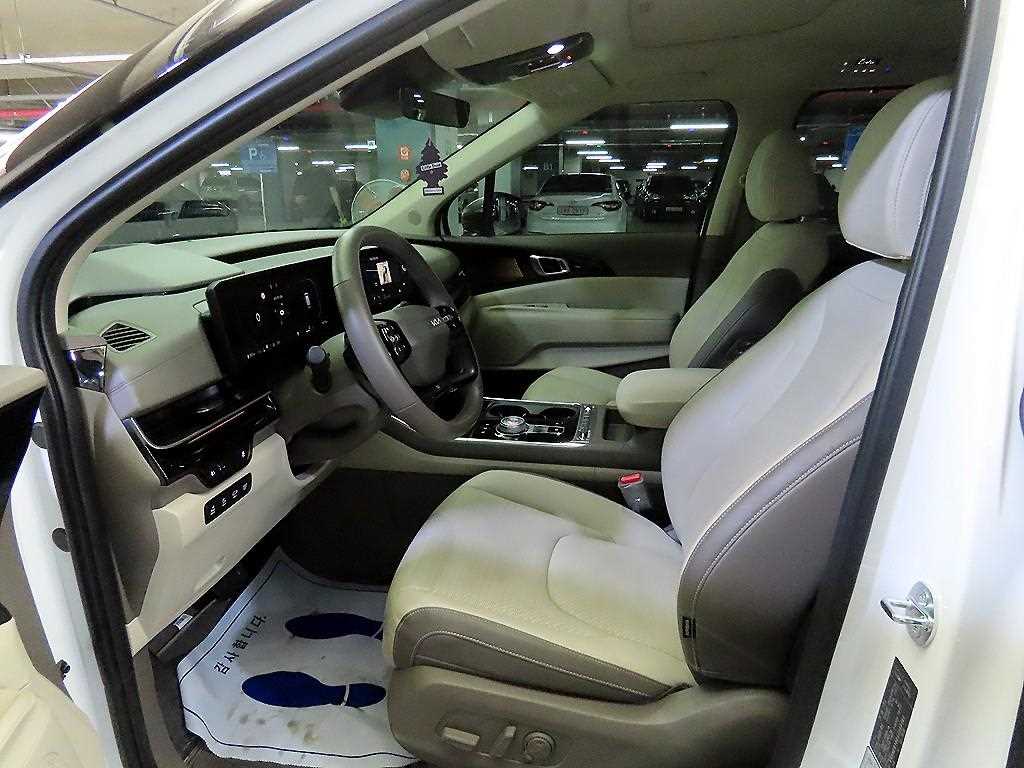 KIA Carnival - Vista 6