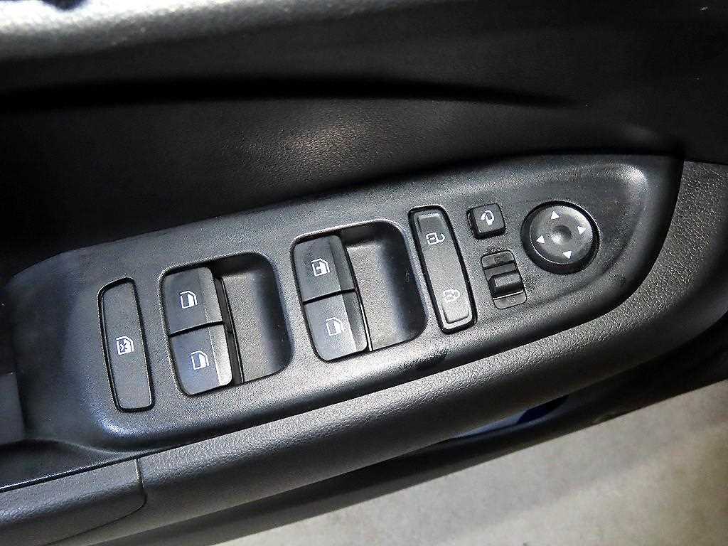 HYUNDAI Venue 2021 Blanco - Importación desde Corea - HF Imports Iquique - Foto 13