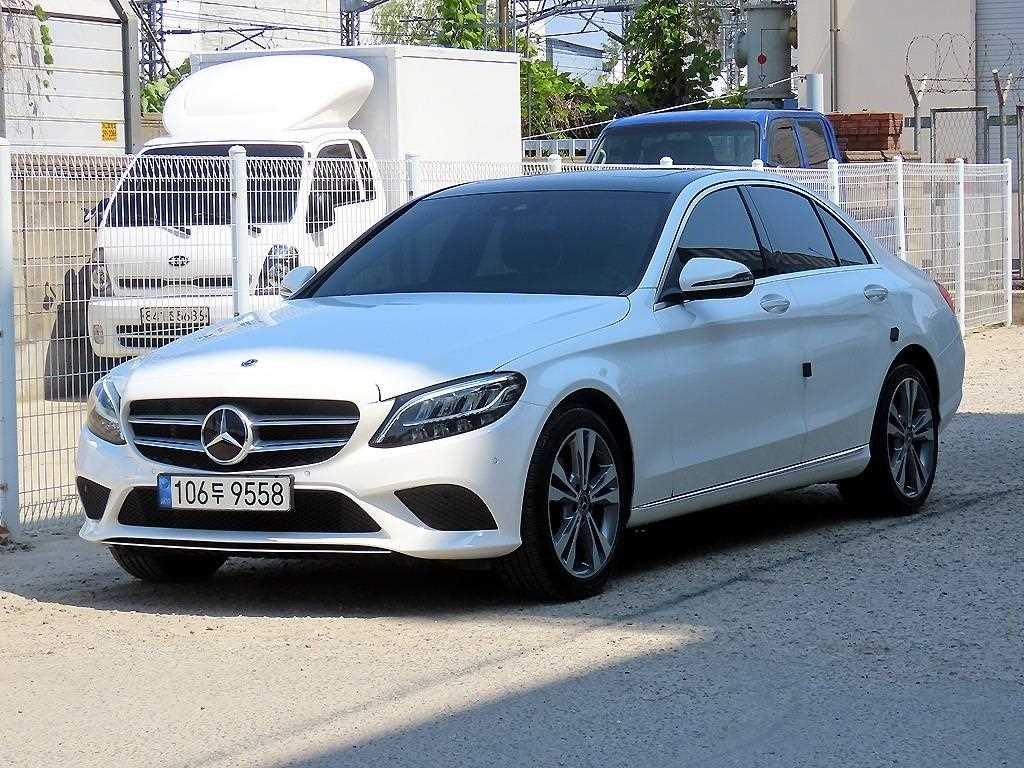 Mercedes Benz C Class - Vista 2