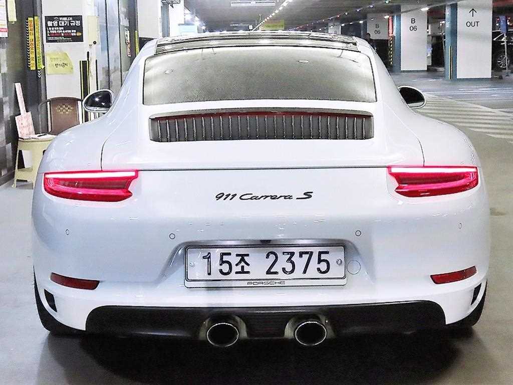 Porsche 911 - Vista 5
