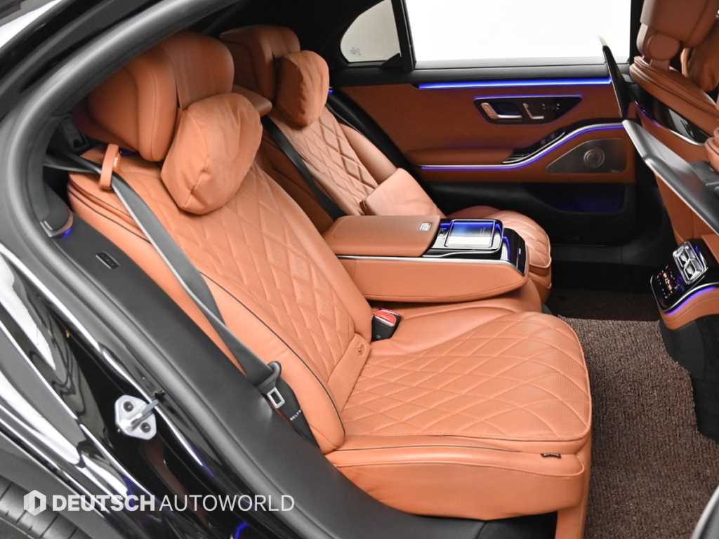 Mercedes Benz S Class - Vista 12