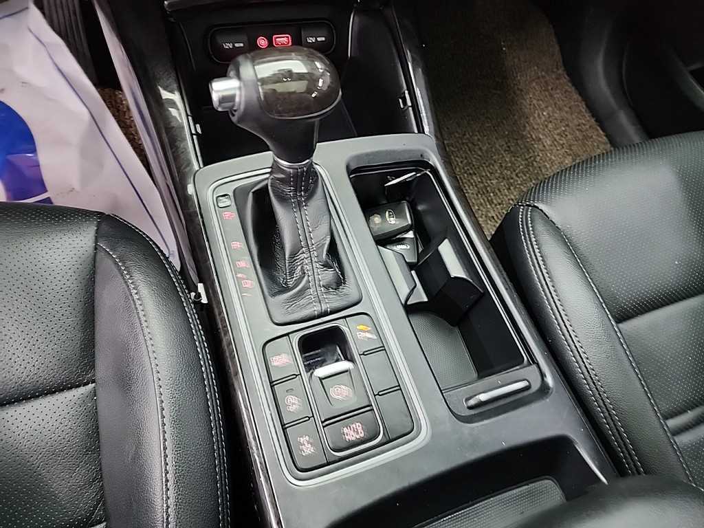 KIA Sorento - Vista 8