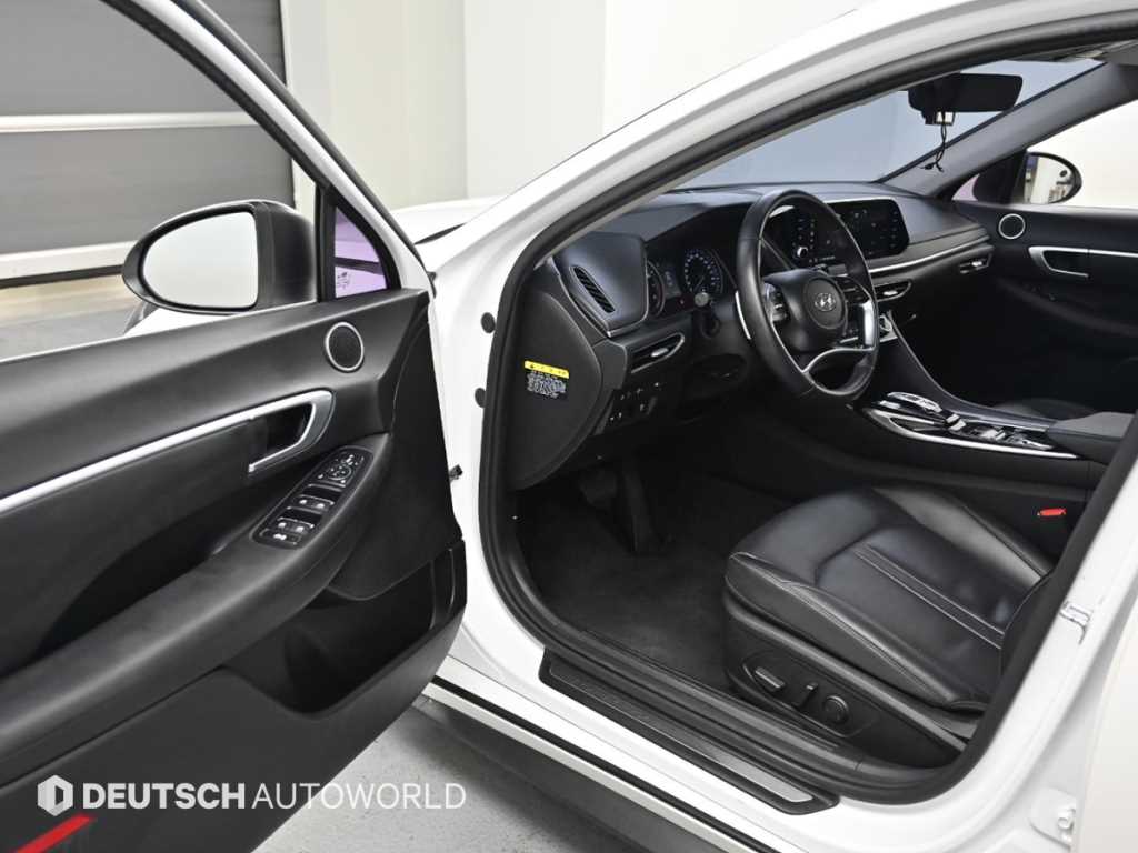 HYUNDAI Sonata - Vista 11