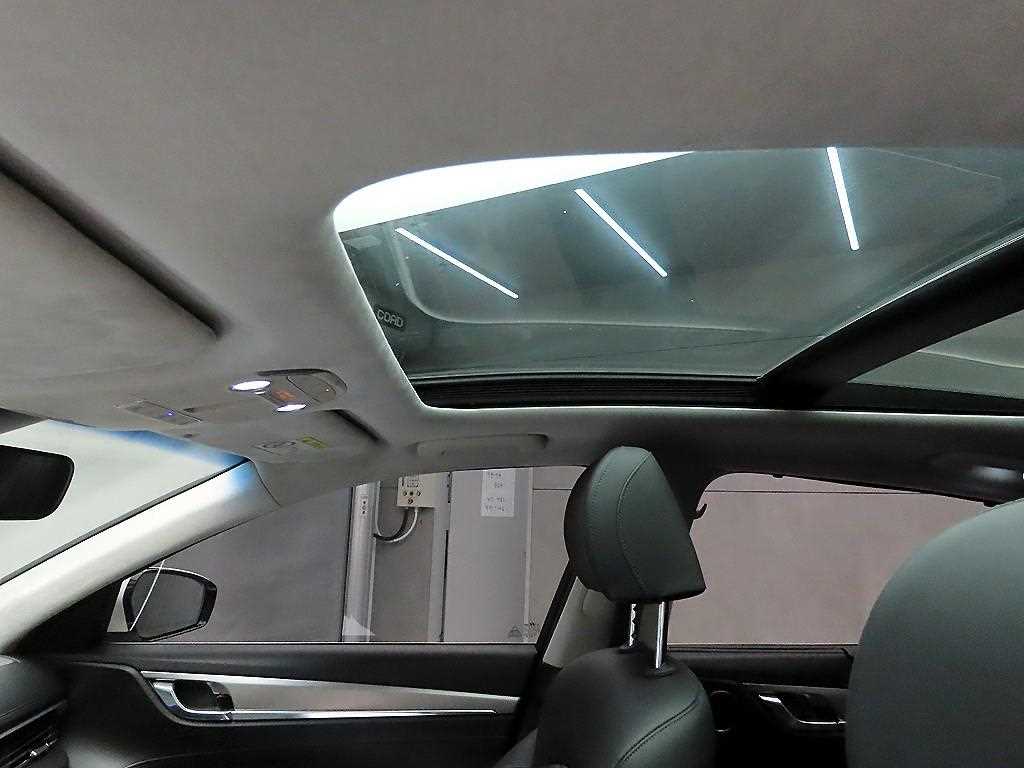 HYUNDAI Grandeur 2021 the color of pearl - Importación desde Corea - HF Imports Iquique - Foto 16
