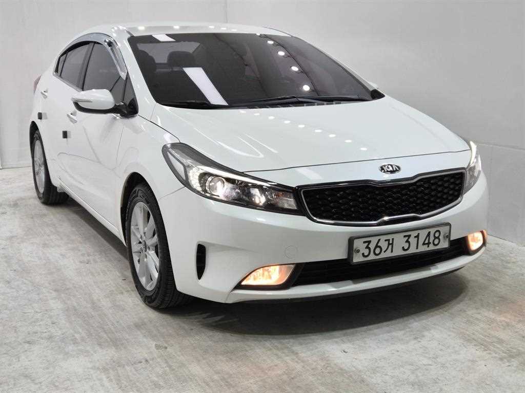 KIA K3 - Vista 2