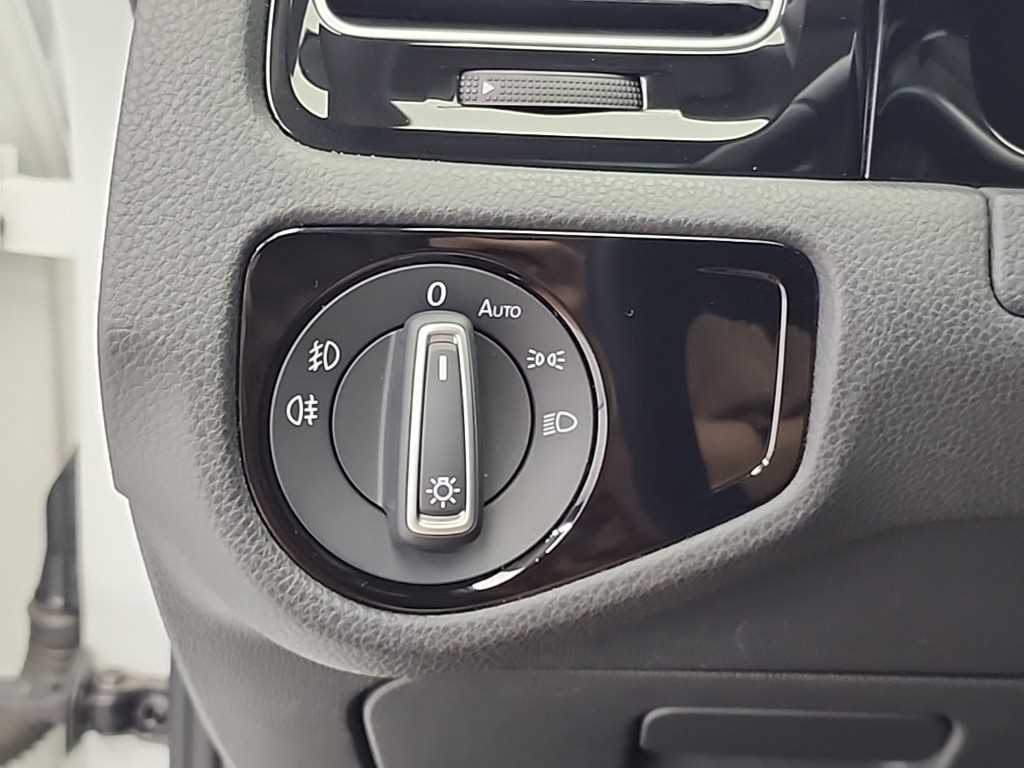 Volkswagen Golf 2014 Blanco - Importación desde Corea - HF Imports Iquique - Foto 18
