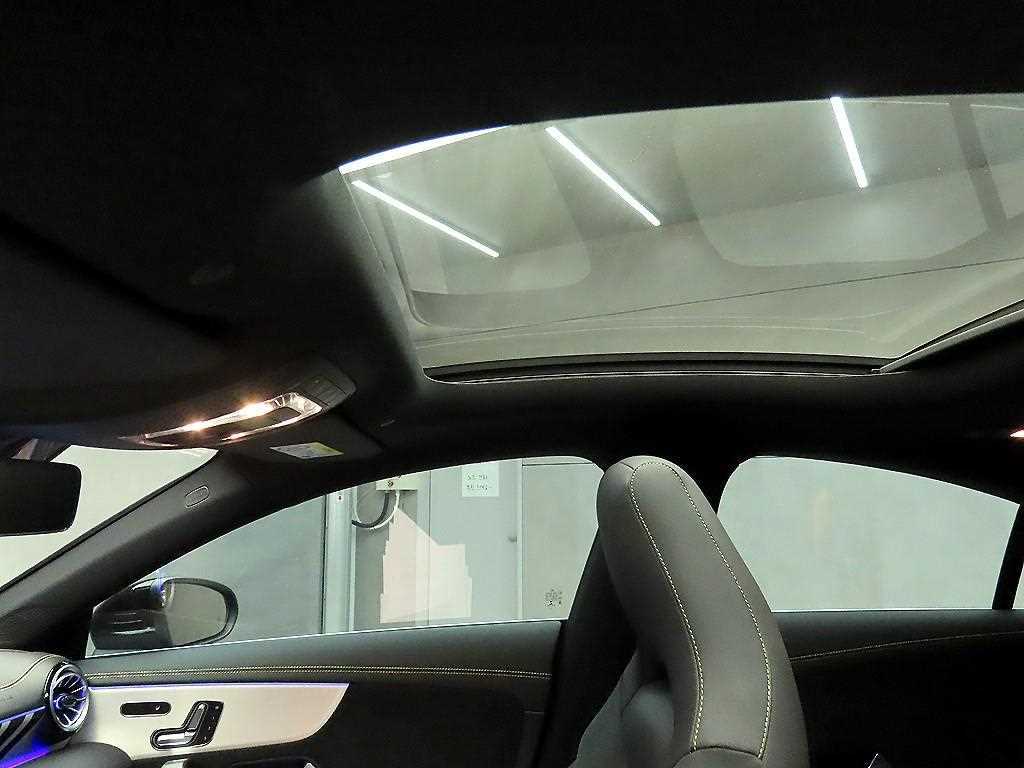 Mercedes Benz CLA Class 2023 Negro - Importación desde Corea - HF Imports Iquique - Foto 16