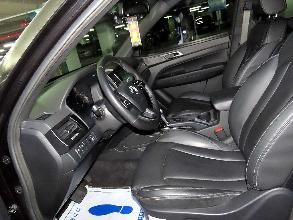 Ssangyong Rexton - Vista 6