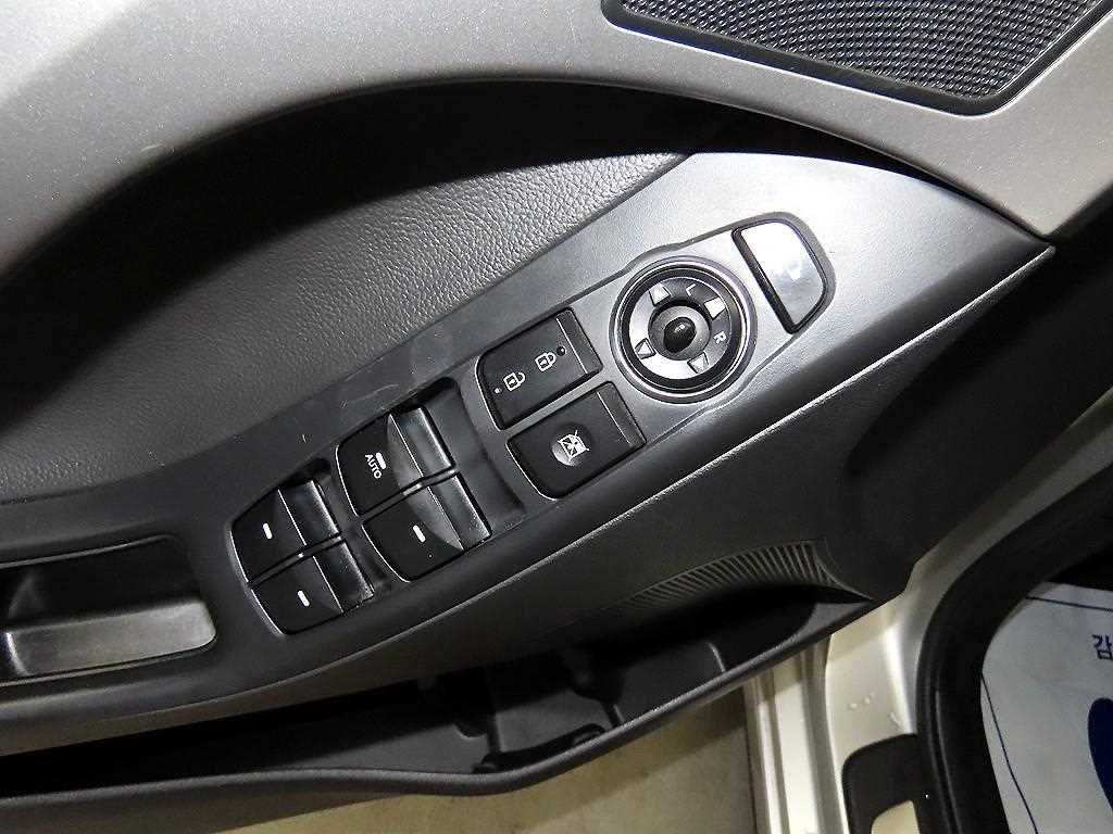 HYUNDAI Avante 2014 Gris - Importación desde Corea - HF Imports Iquique - Foto 13